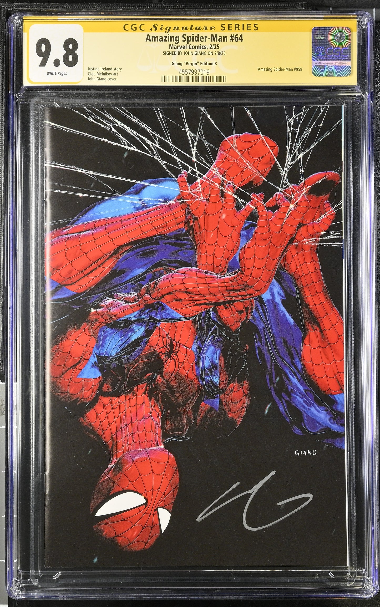 AMAZING SPIDER-MAN #64 GIANG MEGACON EXCLUSIVE CGC SS 9.8. SIGNED BY JOHN GIANG